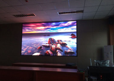 کوچک پیکسل زمین 5 HD LED دیواری تصویری کامل رنگ پانل تلویزیون داخلی 100V-240V تامین کننده