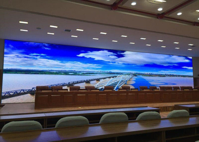 چین صفحه نمایش ال ای دی نمایشگر داخلی LED با صفحه نمایش با وضوح بالا کارخانه